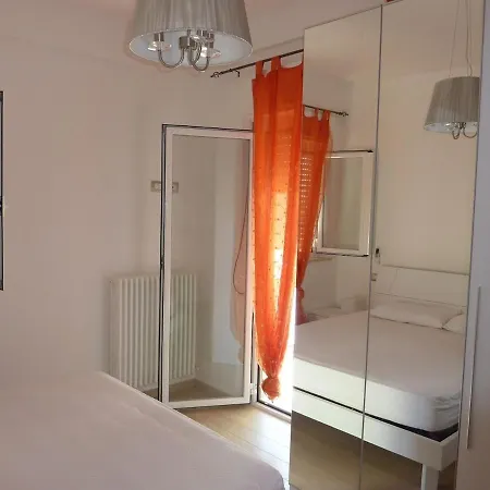 Casa Sbt サン・ベネデット・デル・トロント